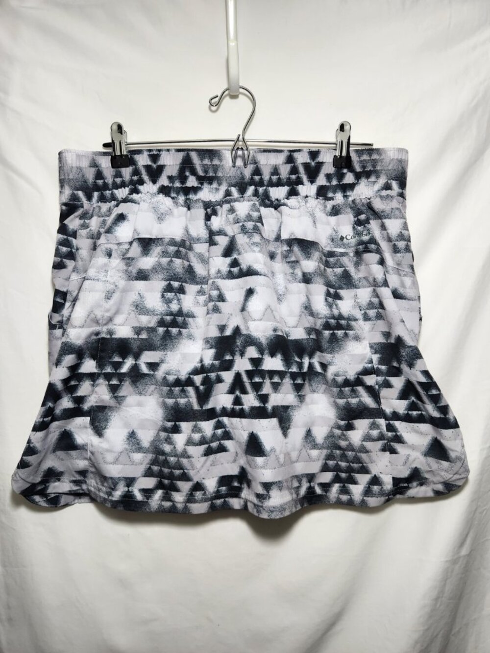 Columbia Athletic Skort Skirt Women Large Gray Geometric Pockets Lightweight